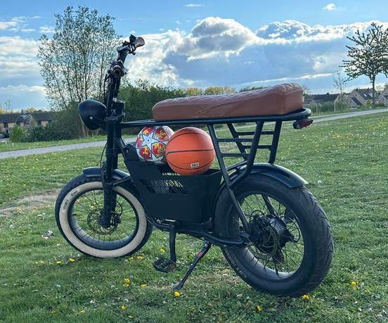 Astonic Fatbike Made in Holland, Fietsen en Brommers, Elektrische fietsen, Ophalen, Gebruikt
