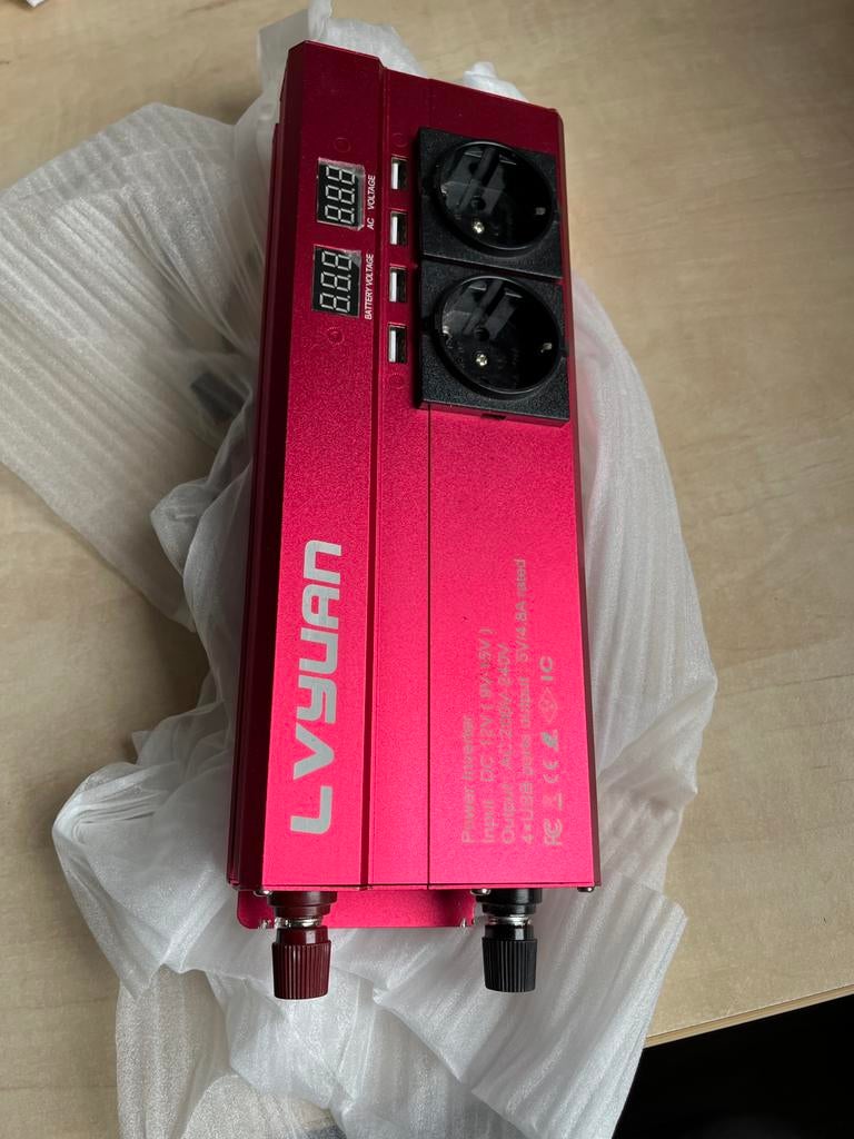 Omvormer 12v/230v voor camper of caravan, Caravans en Kamperen, Ophalen of Verzenden, Zo goed als nieuw