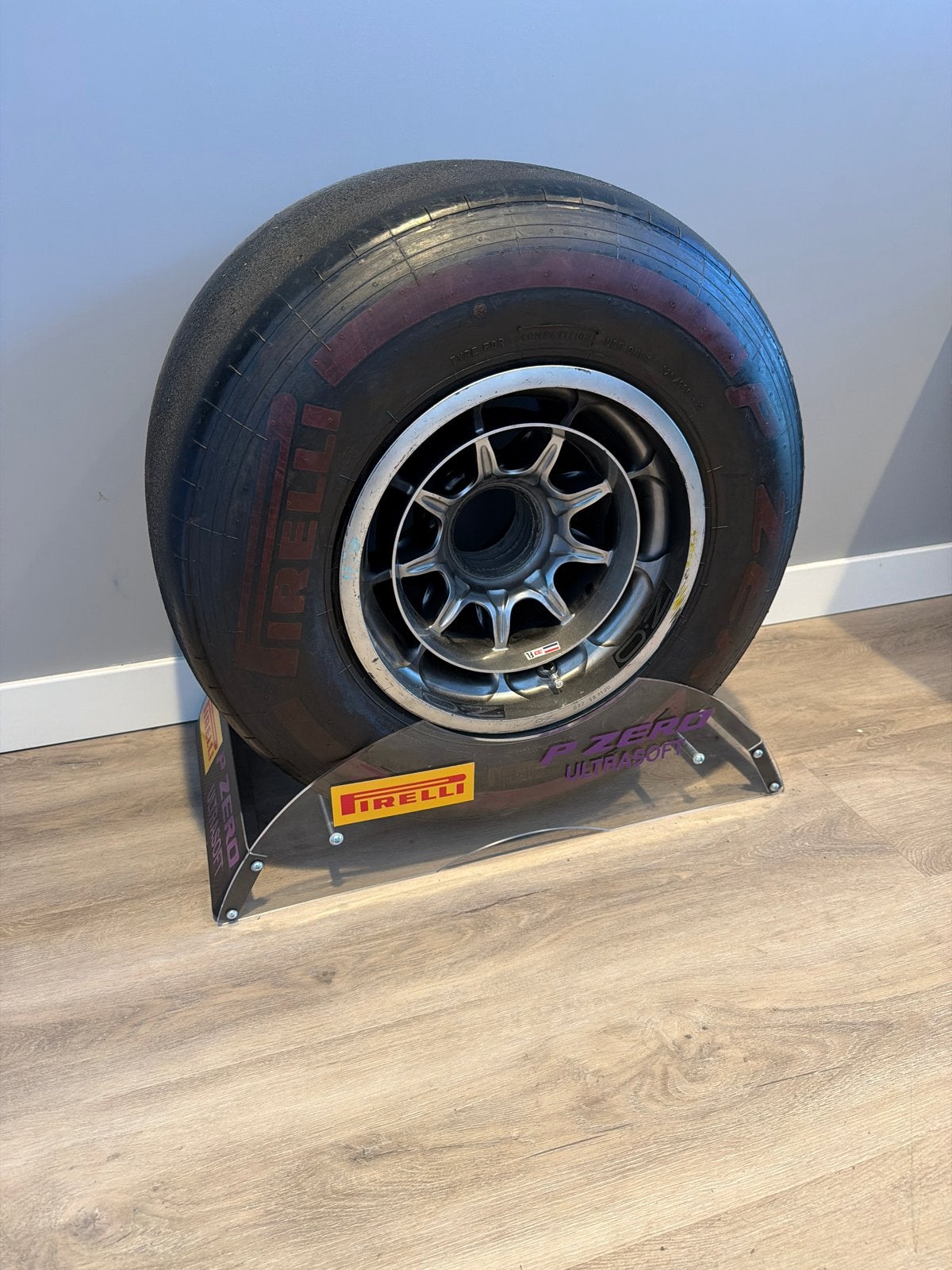 Velg / Band F1 gebruikt Max Verstappen #33 met certificaat, Ophalen, Gebruikt