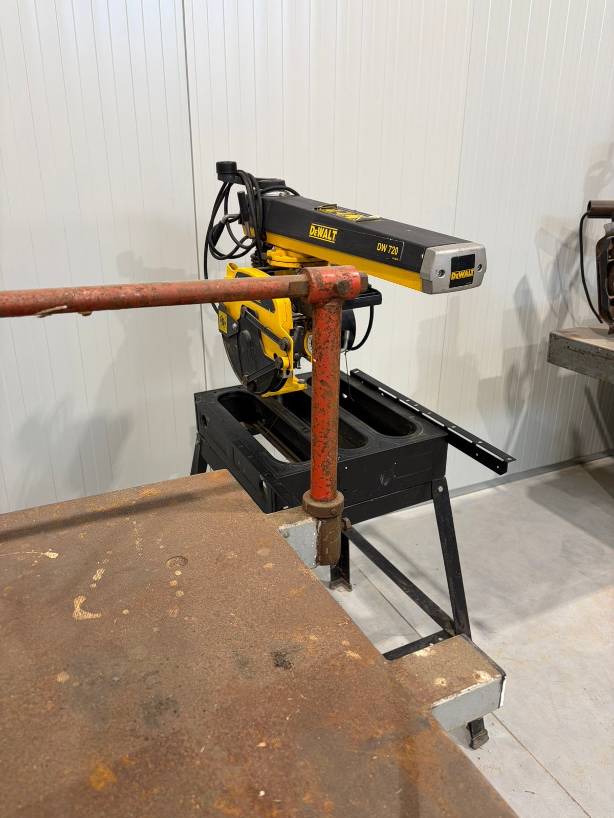 Partij houtbewerkingmachines, Ophalen, 70 mm of meer, Zo goed als nieuw, Lintzaag