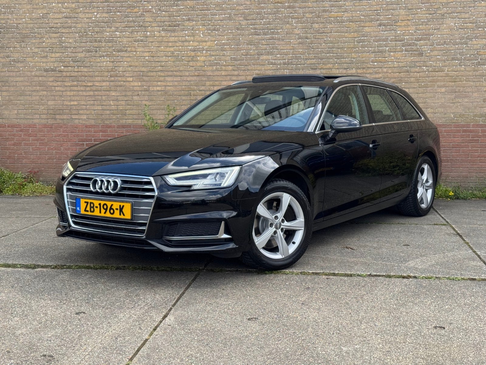 Audi A4 45 Tfsi 245pk S Tronic 2019 / Leder, 4 cilinders, 1984 cc, A4, Zwart
