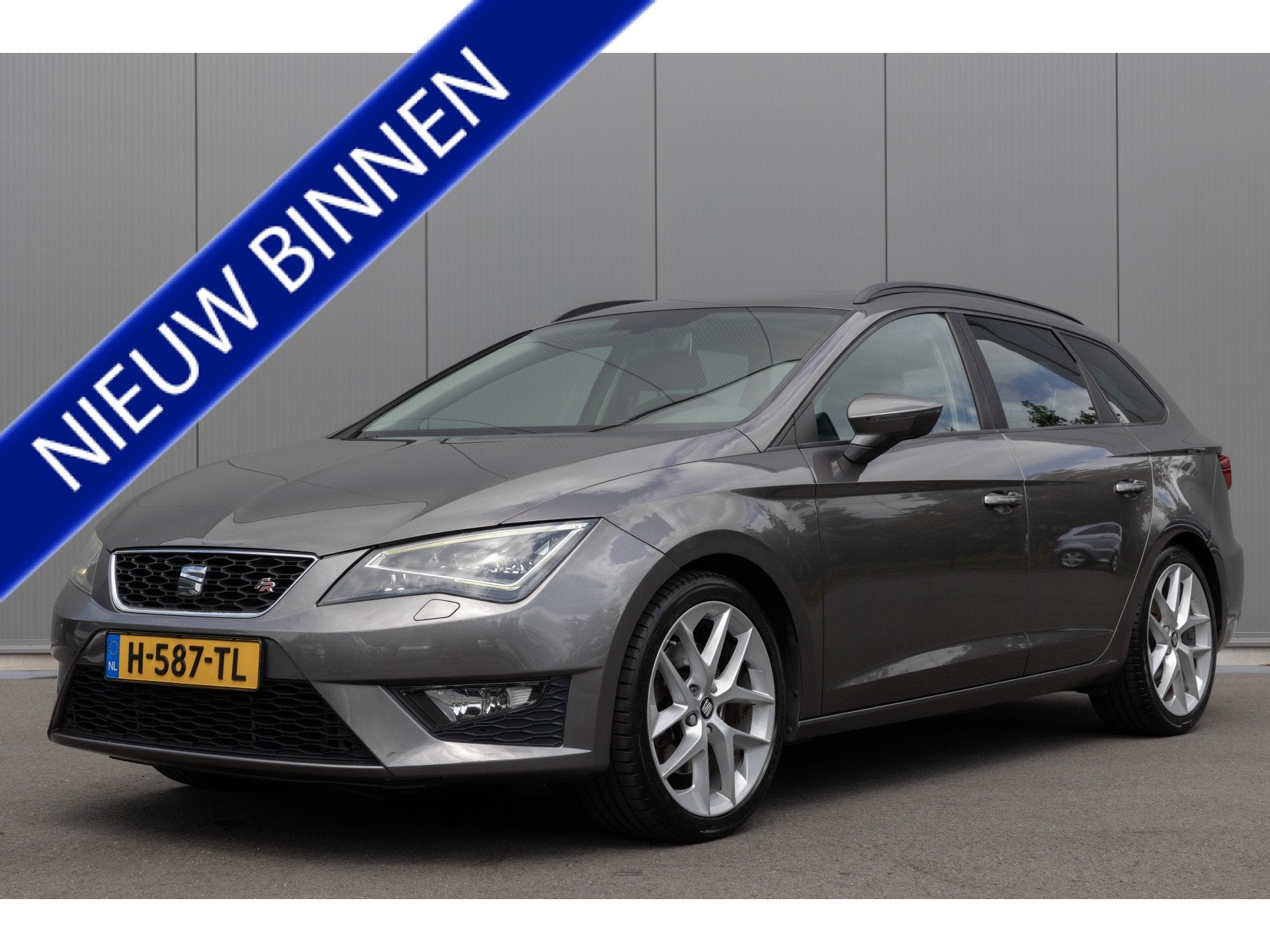 SEAT Leon ST | 1.8 FR | PANO | NAVI | STOELVERWARMING, Auto's, Seat, 1272 kg, Gebruikt, 4 cilinders, Alcantara