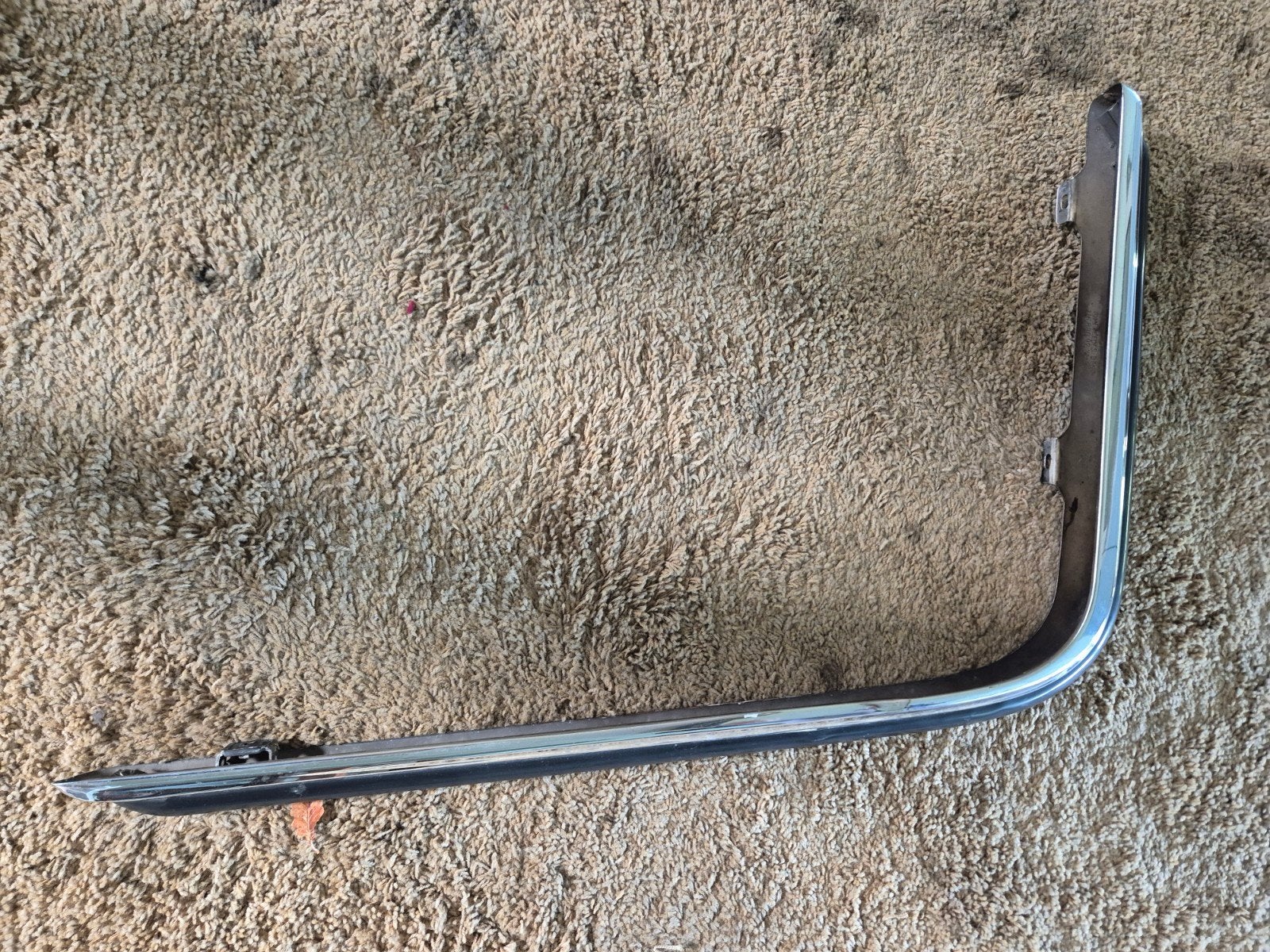 Mercedes W115 W116 Achterbumper Chroom Lijst, Gebruikt, Mercedes-Benz, Ophalen of Verzenden, Achter