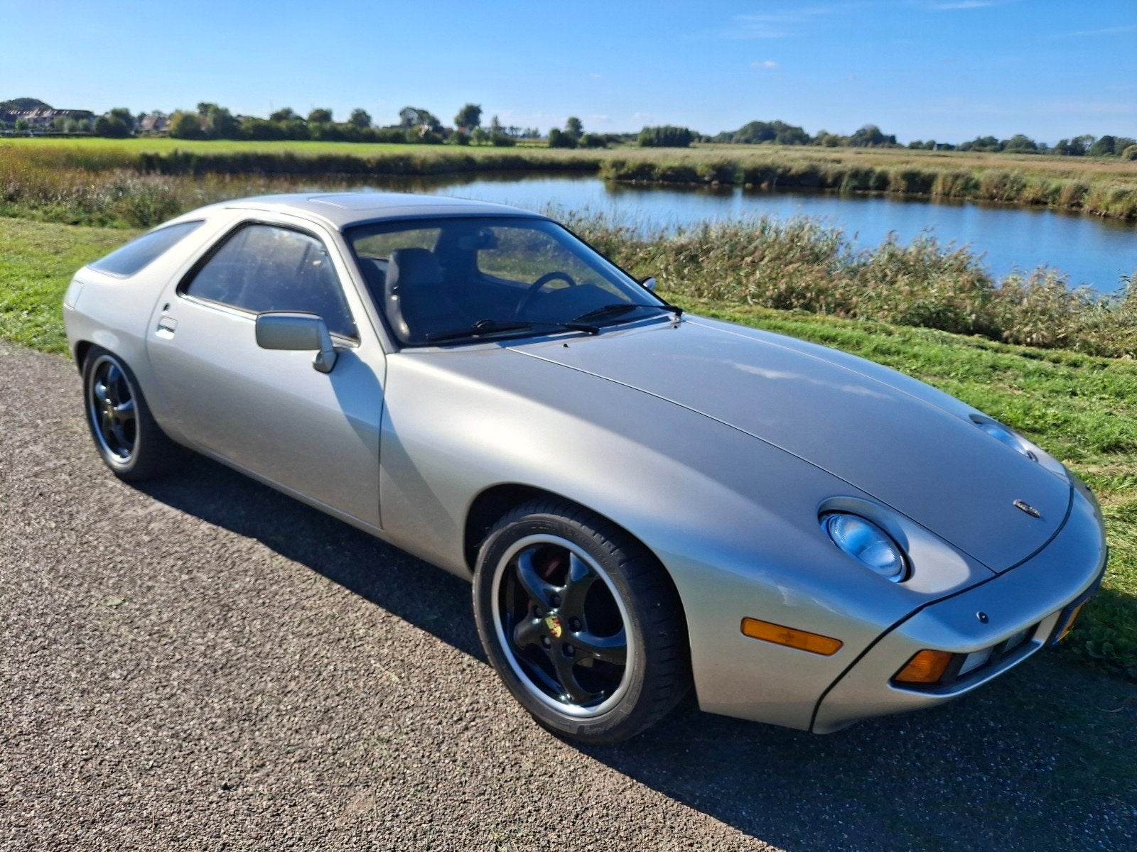 Porsche 928 4,5 V8  1981 Handgeschakeld, Auto's, Achterwielaandrijving, 4 stoelen, Handgeschakeld, Particulier