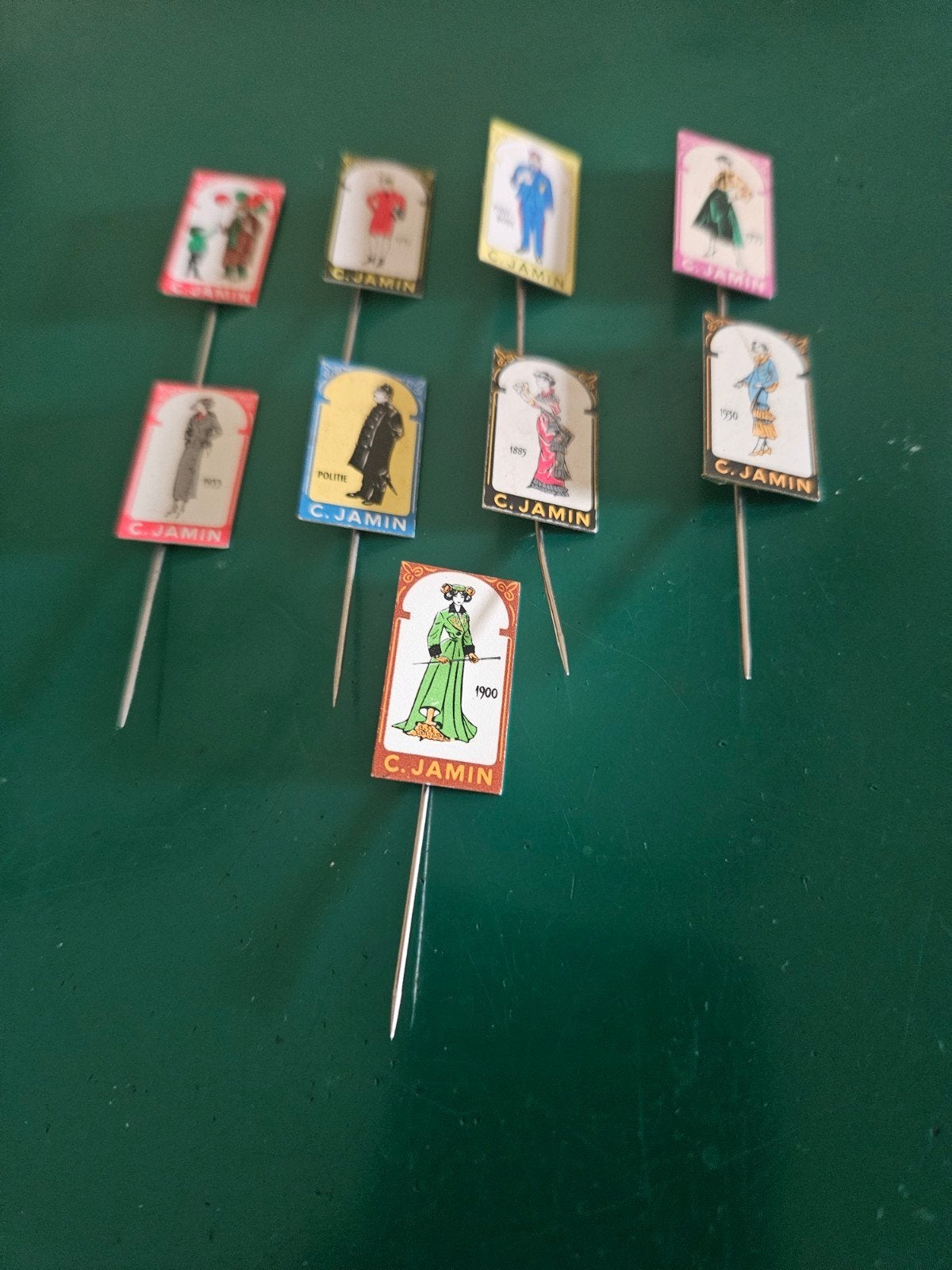 90 SPELDJES, Verzamelen, Speldjes, Pins en Buttons, Ophalen of Verzenden, Overige onderwerpen