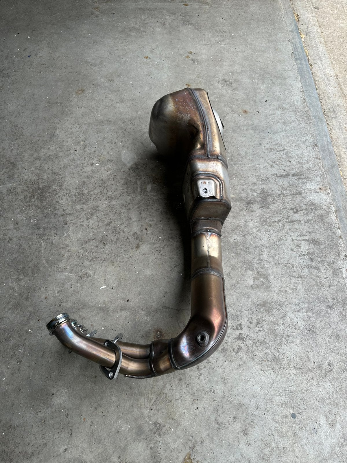 Yamaha mt-09 2024-2026 originele uitlaat nieuwstaat, Ophalen of Verzenden, Gebruikt