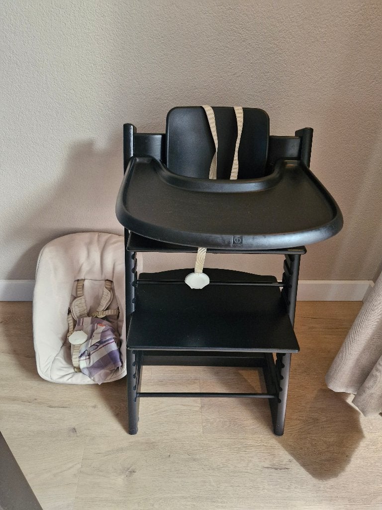 Stokke Tripp Trapp kinderstoel met eetblad en babyzitje, Ophalen, Gebruikt, Meegroeistoel, Aanschuifbaar