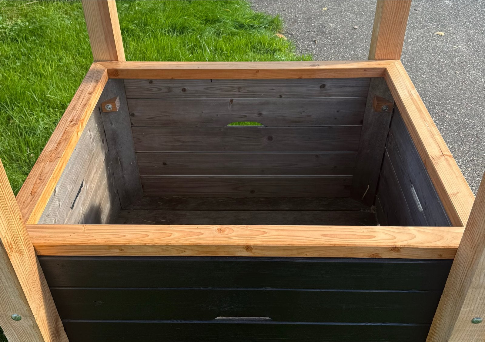 Hooihuis, hooiruif, slowfeeder, Toebehoren, 4 paarden of pony's of meer