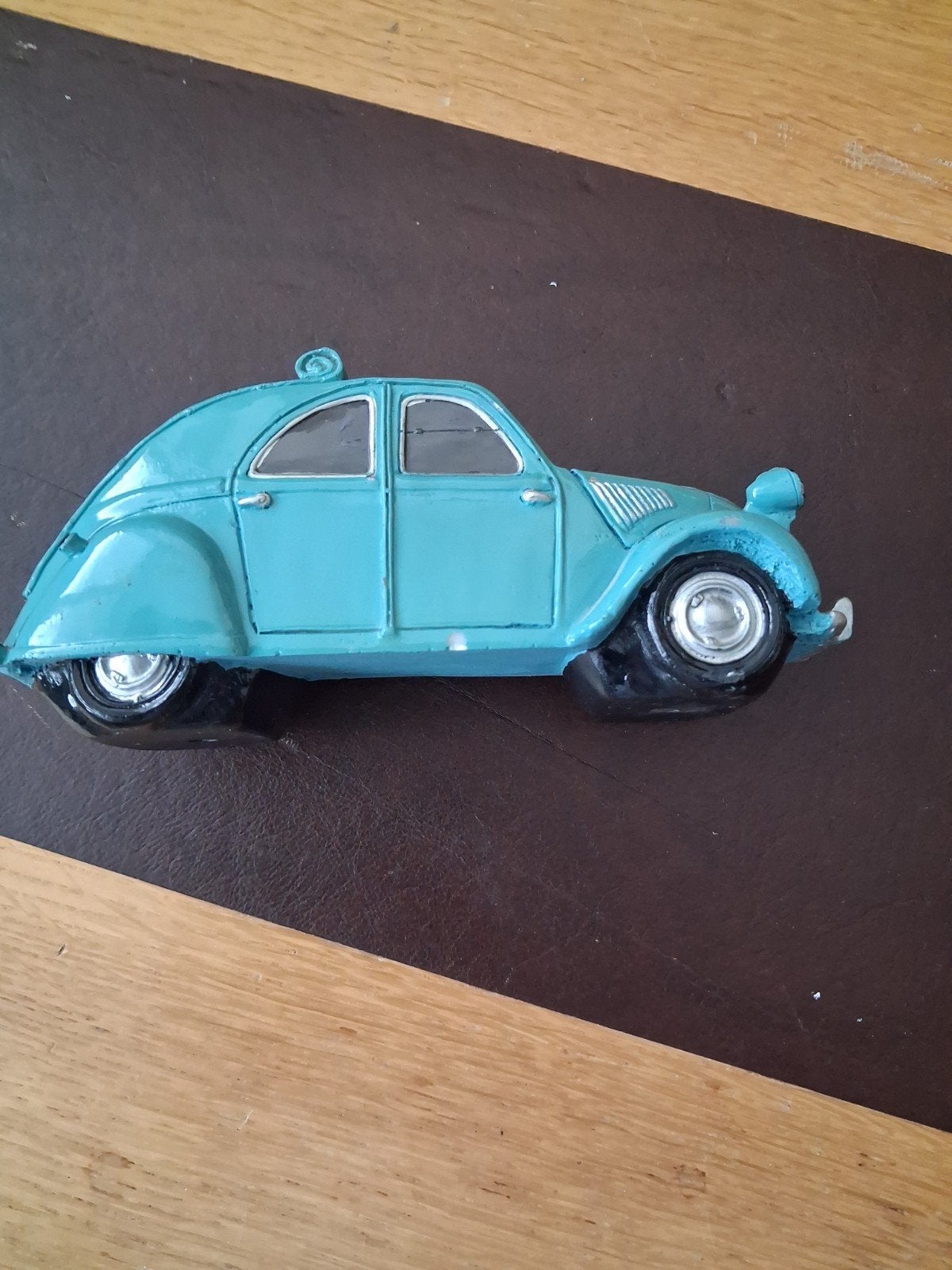 Miniatuur Citroen 2cv van steen., Ophalen of Verzenden, Zo goed als nieuw, Auto, Overige merken