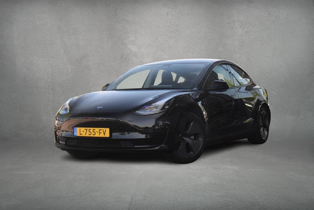 Tesla Model 3 Standard RWD Plus 60 kWh | Trekhaak | Full Sel, Auto's, 238 pk, Gebruikt, Zwart, Origineel Nederlands