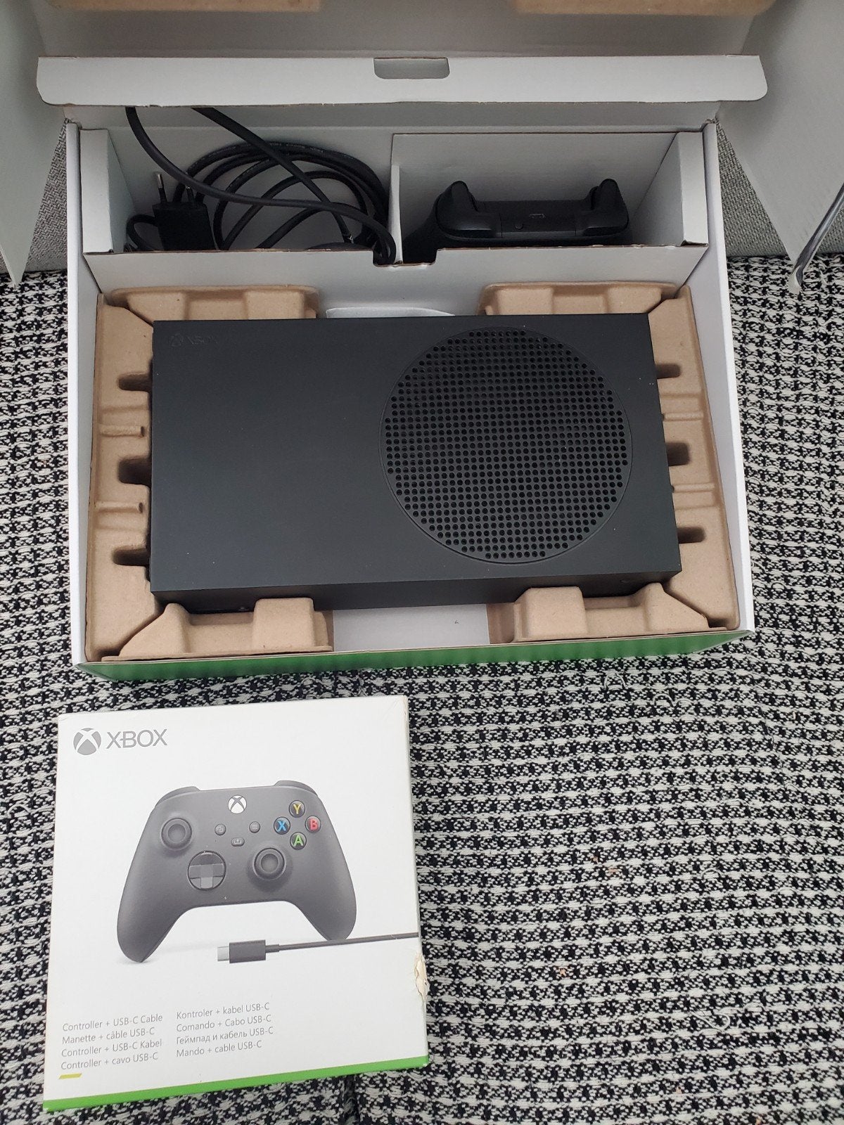 Foto 2 van Xbox Series S 1 TB