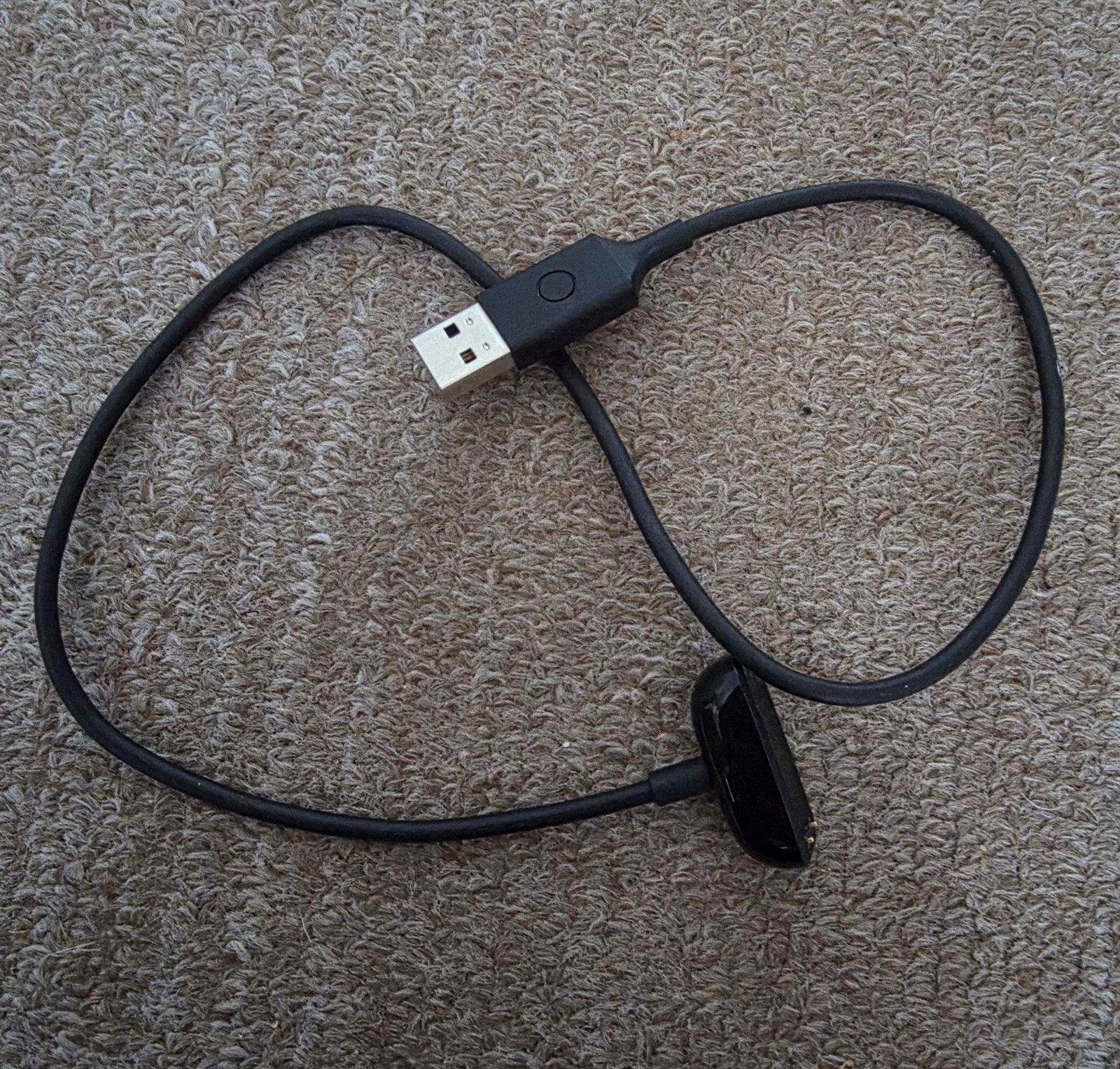 Magnetische Oplaadkabel voor Fitbit Luxe, Ophalen of Verzenden, Zo goed als nieuw, Zwart, Fitbit