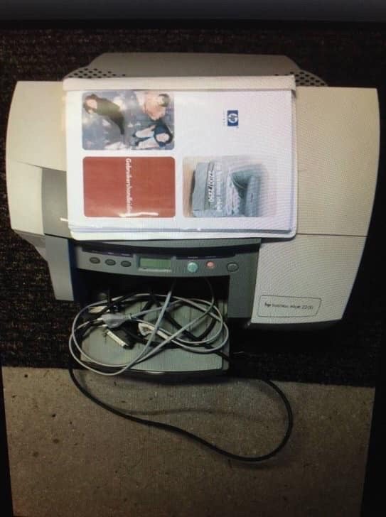 PRINTER HP 2200 DESKJET MOET NU WEG, Ophalen, Draadloos, Gebruikt, Printer