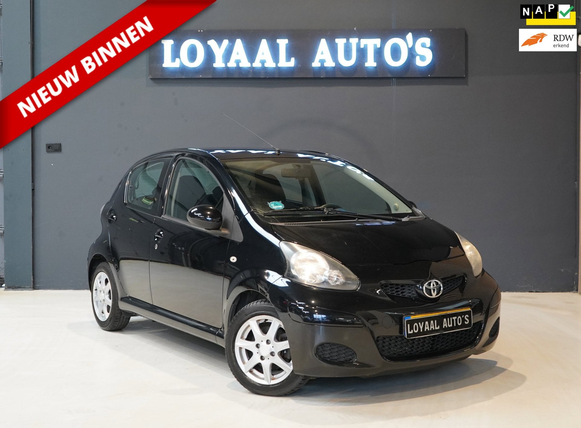 Toyota Aygo 1.0-12V Comfort Navigator | 1E EIGENAAR | NAP |, Voorwielaandrijving, Euro 5, Stof, Gebruikt