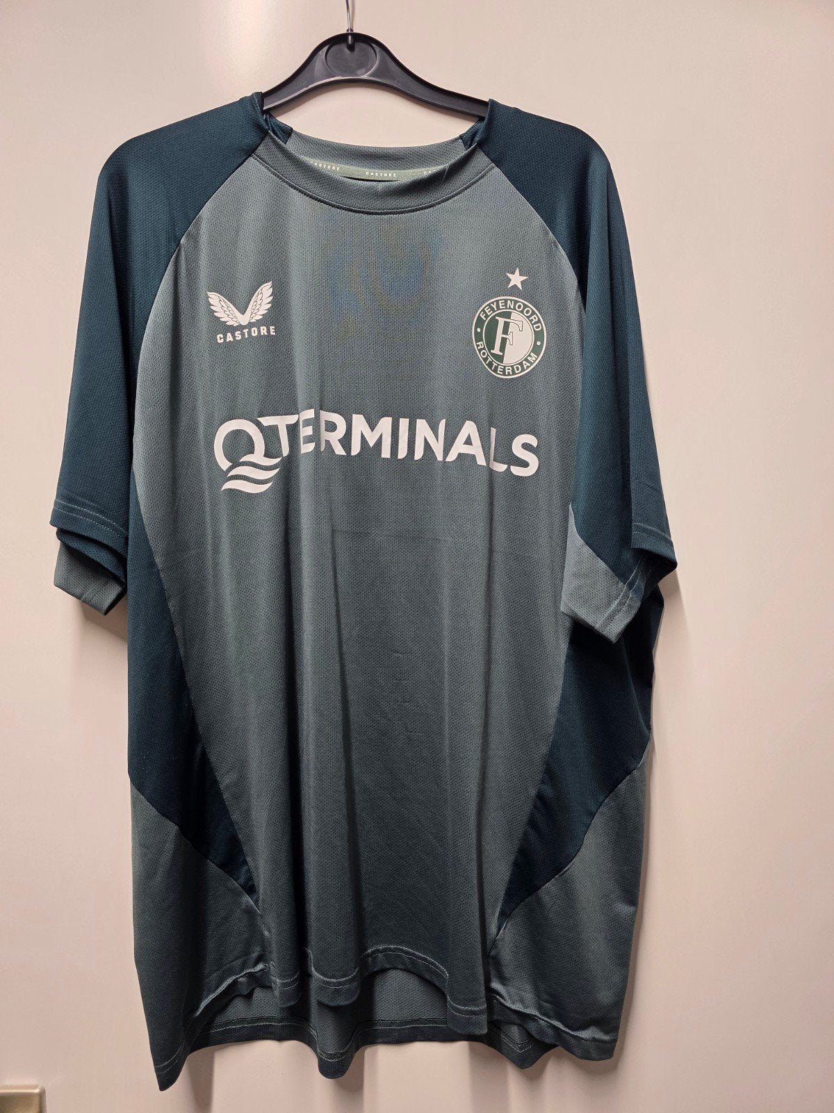 Feyenoord Castore training shirt XL nieuwstaat, Ophalen of Verzenden