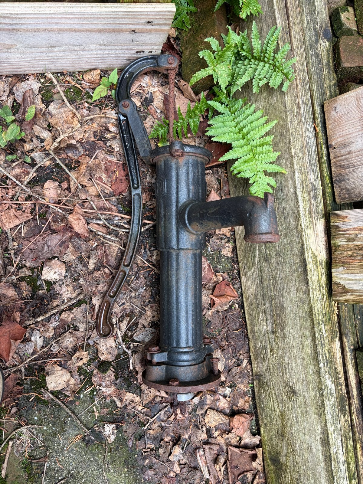 Antieke handwaterpomp - gietijzer, Tuin en Terras, Ophalen, Gebruikt, Handmatig, Bronpomp
