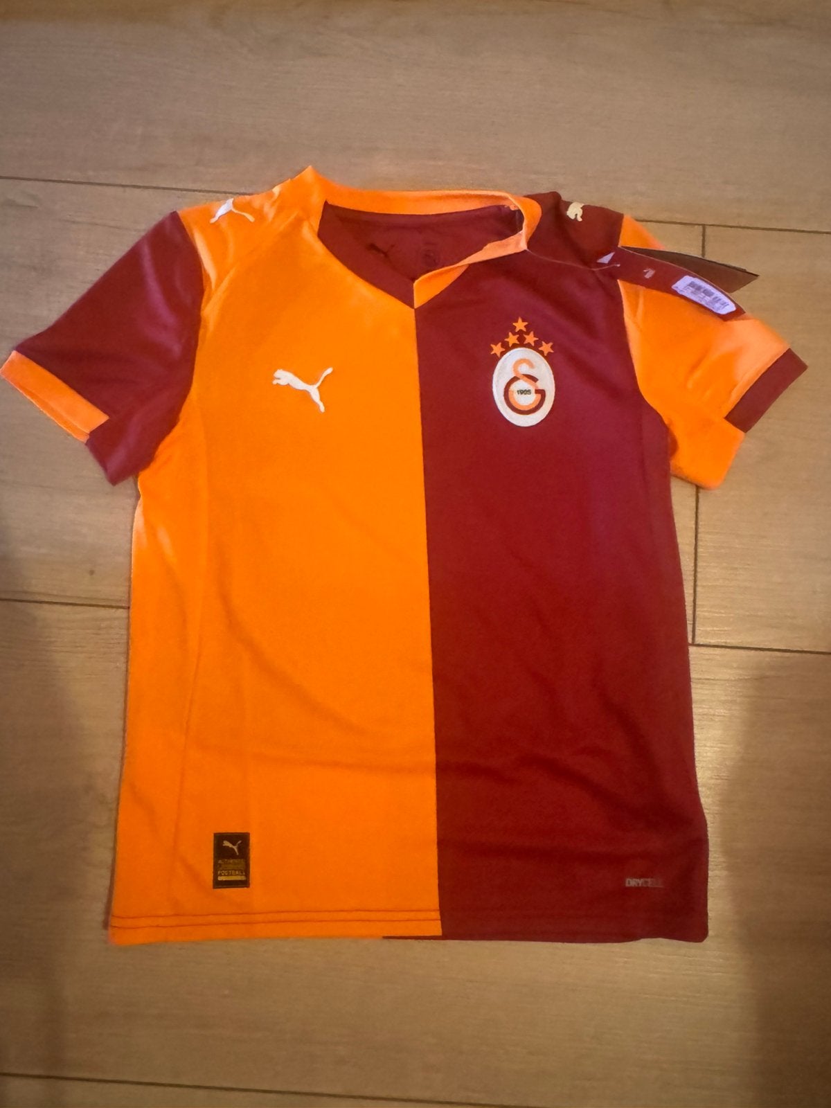 Nieuw! Origineel shirt Galatasaray maat 152, Sport en Fitness, Voetbal, Ophalen of Verzenden