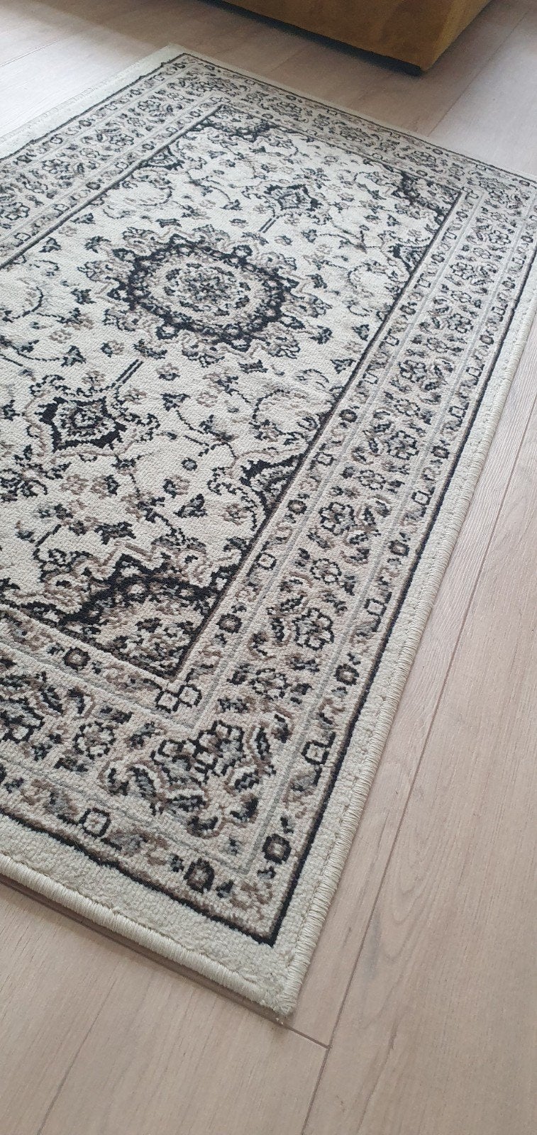 Perzisch vloerkleed beige/ivoor 150x80cm, Crème, Zo goed als nieuw, 150 tot 200 cm, Rechthoekig