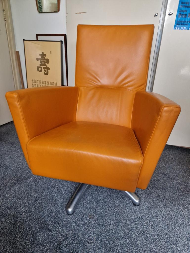 Leren design draaifauteuil oranje/okergeel leder, Ophalen, Zo goed als nieuw, 50 tot 75 cm, Leer