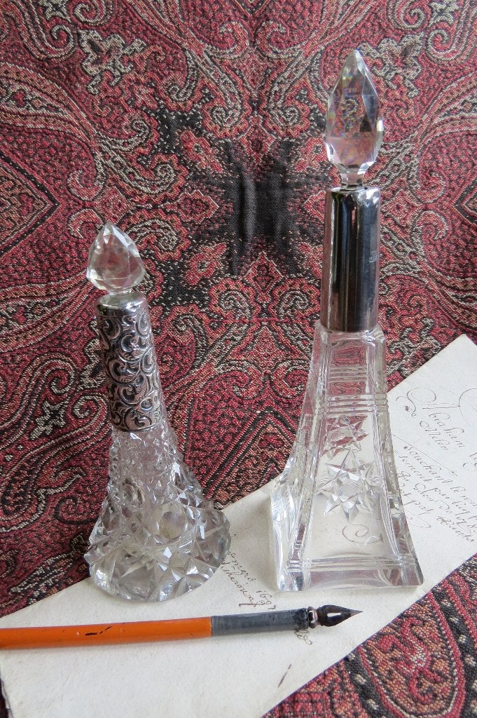 2 antieke Engelse Sterling zilveren parfumflesjes, Ophalen of Verzenden, Zilver