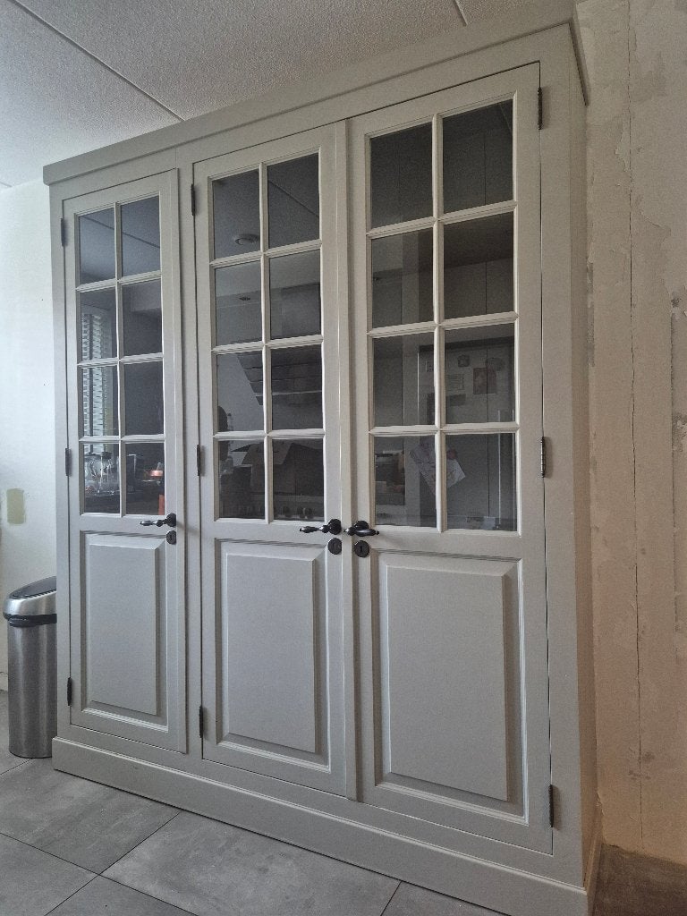 Buffetkast, Ophalen, Gebruikt, 200 cm of meer, 25 tot 50 cm
