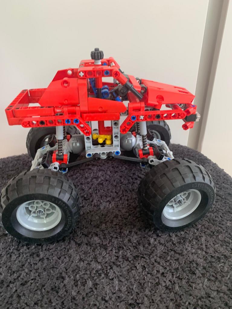 Lego Technic Monstertruck - Robuust en Klaar voor Actie!, Gebruikt, Lego, Ophalen of Verzenden, Technic