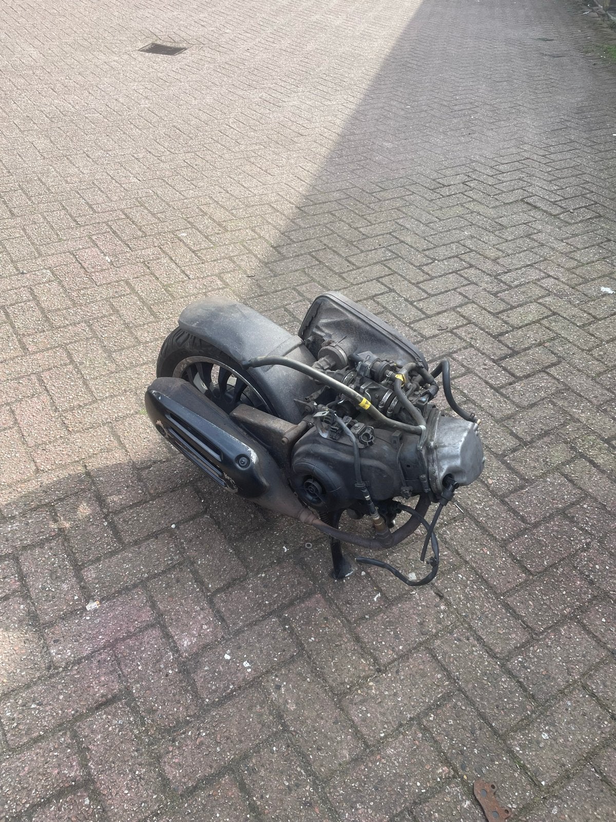 Vespa sprint (Motorblok), Ophalen of Verzenden, Gebruikt, Blok, Piaggio