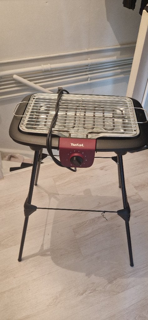 Barbecue electrisch, Tuin en Terras, Ophalen, Zo goed als nieuw, Tefal