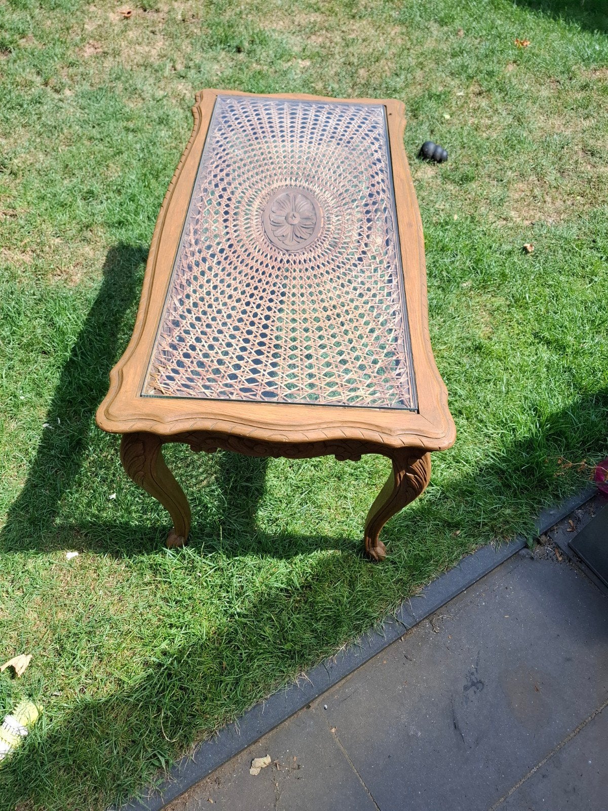 Vintage Salontafel met Rotan en Glazen Blad, Ophalen of Verzenden