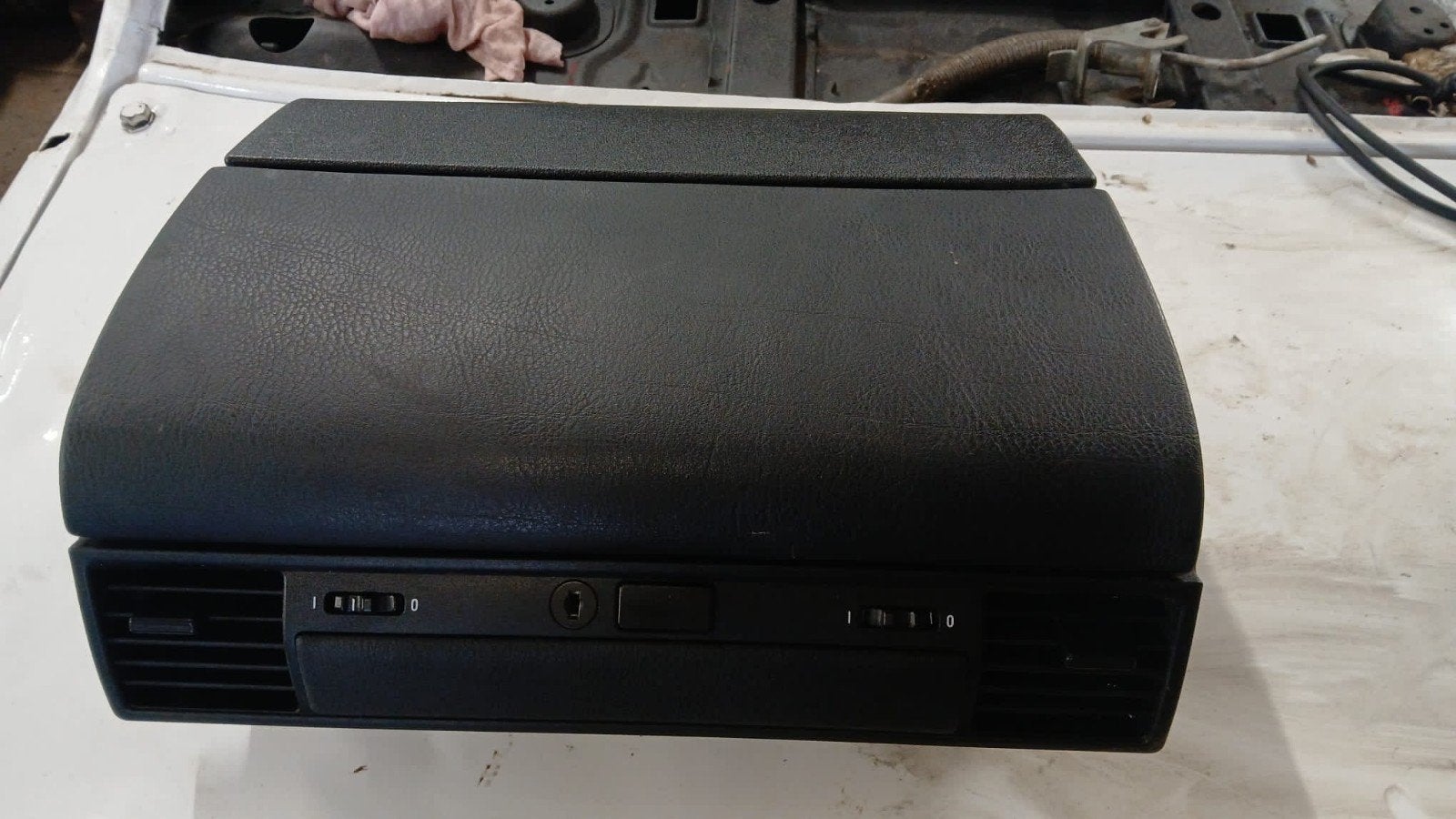 BMW E36 Dashboard Opbergvak met Ventilatie, Gebruikt, Ophalen of Verzenden, Nvt, BMW