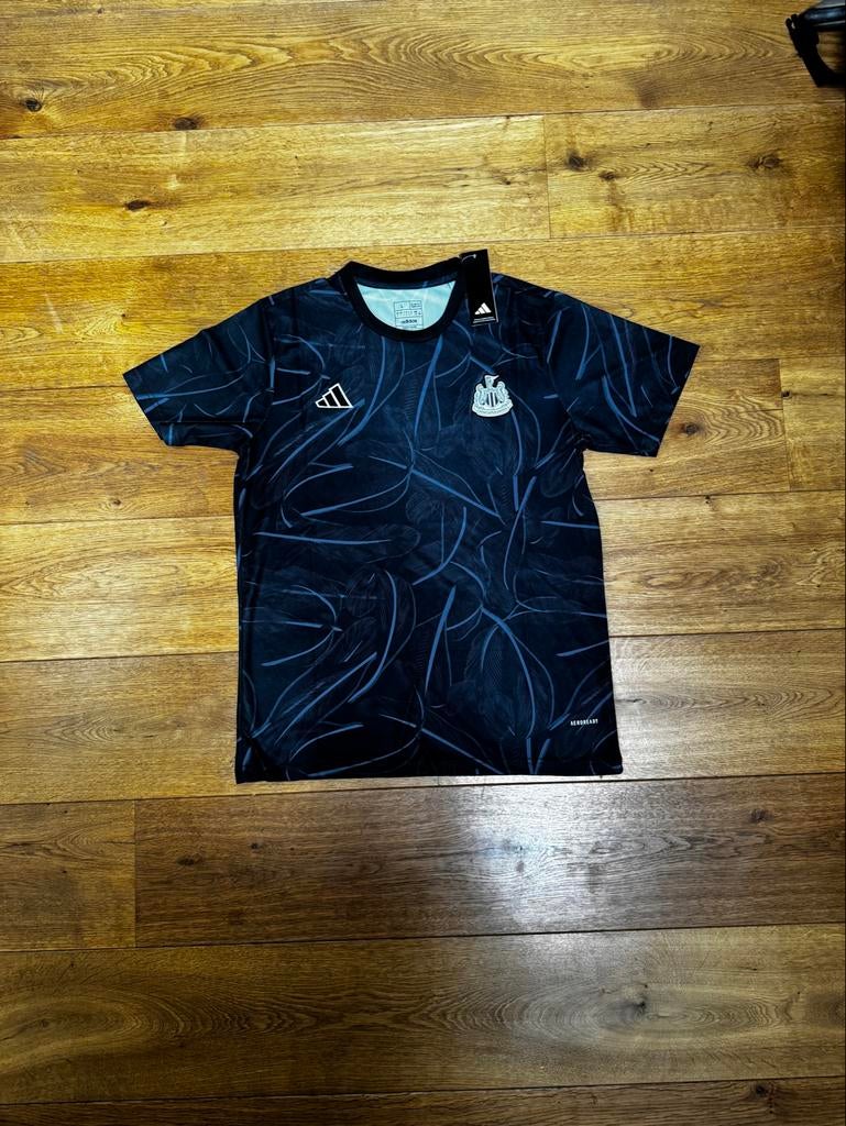 Newcastle trainingkit maat L, Verzenden, Nieuw, Maat 52/54 (L), Zwart