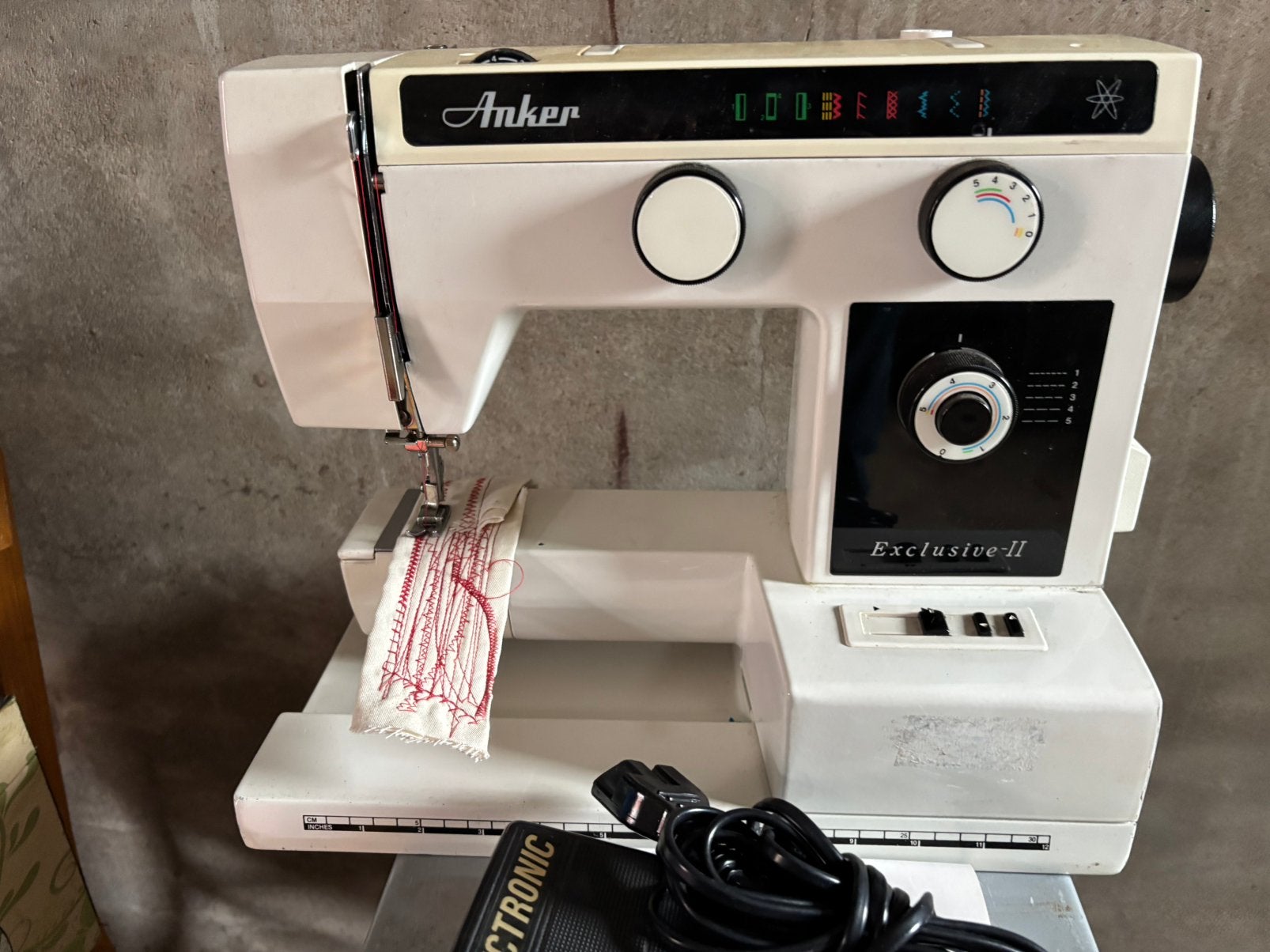 Naaimachine/zigzag/nuttige steken / goed werkend, Ophalen of Verzenden, Zo goed als nieuw, Naaimachine, Overige merken