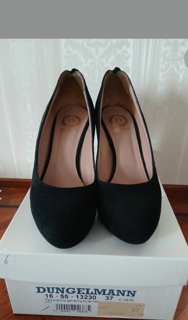 Pumps merk dungelman, Kleding | Dames, Pumps, Zwart, Ophalen of Verzenden, Zo goed als nieuw