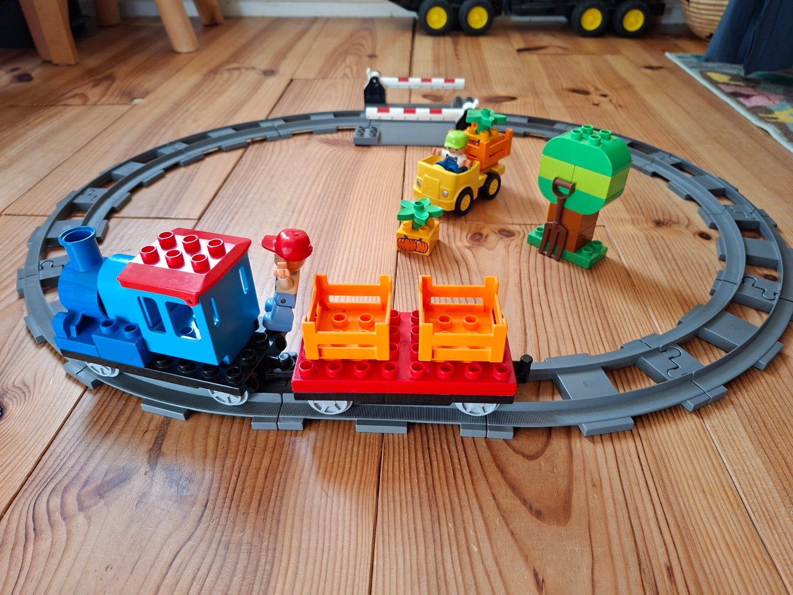 Lego Duplo Trein met spoor en accessoires, Ophalen, Inclusief minifiguren, Gebruikt, Overige thema's