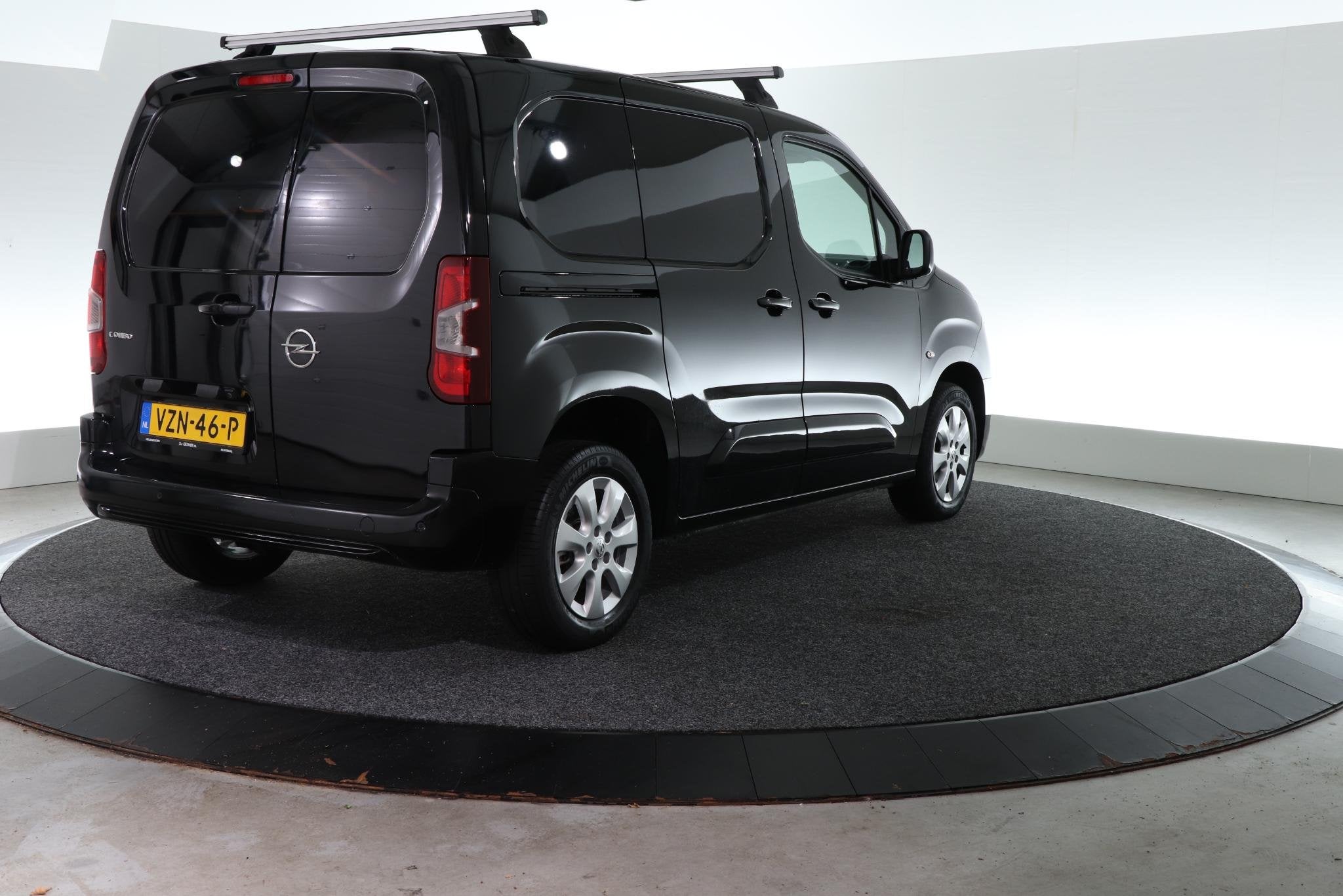 Opel Combo 1.5 BlueHDi 130 S&S L1 | ALL-IN PRIJS | 130PK | C, Auto's, Stof, Gebruikt, Euro 6, 4 cilinders