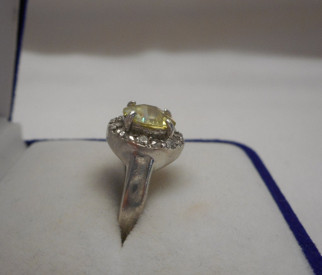 Zilveren prachtige Zinzi ring met stenen maat 16.75 nr.150, Verzenden, Dame, Zilver, Zilver