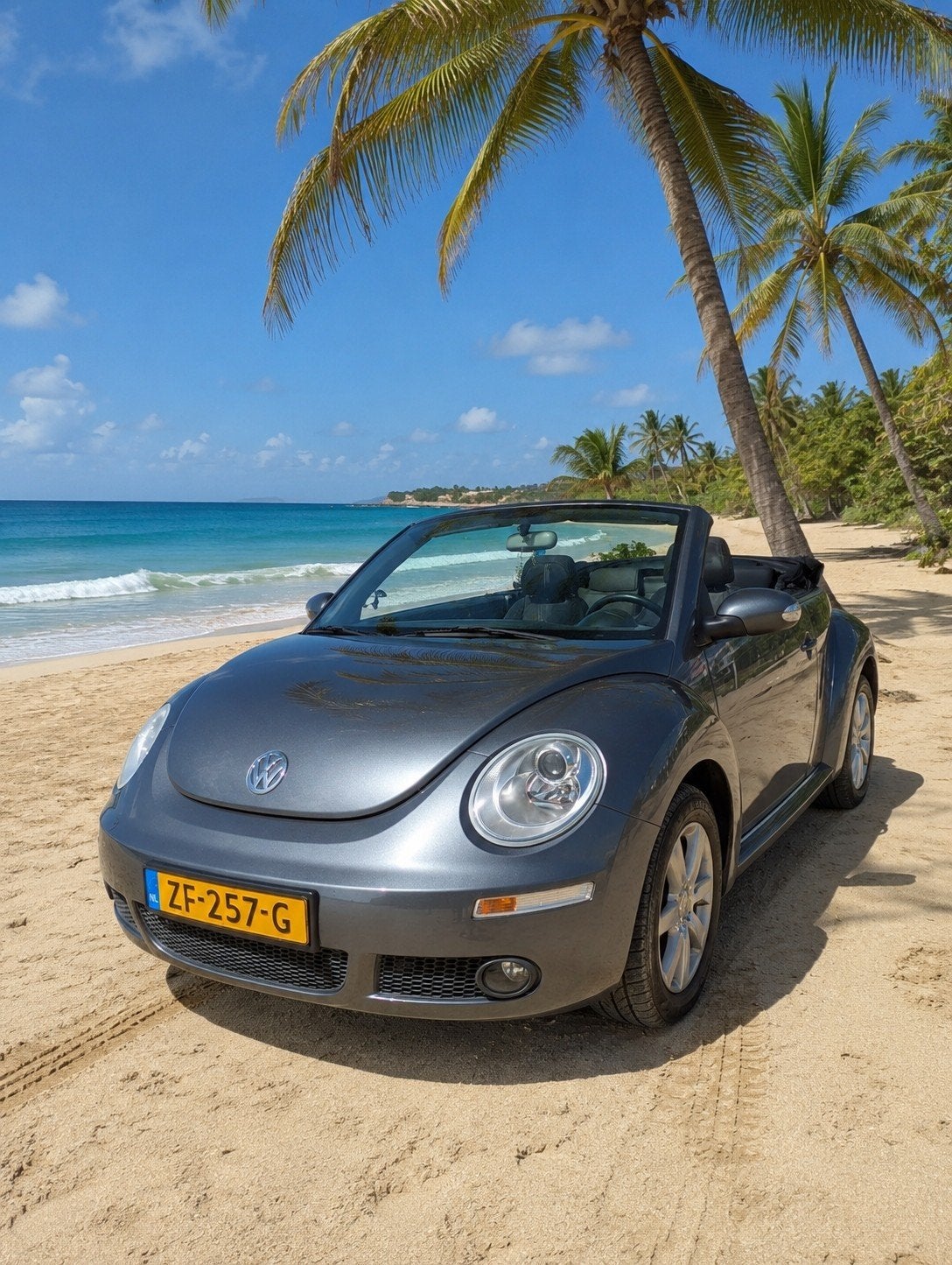 Volkswagen Beetle (Kever) 1.6 Cabriolet 75KW 2009 Grijs, Stof, Parkeersensor, 4 cilinders, Cabriolet