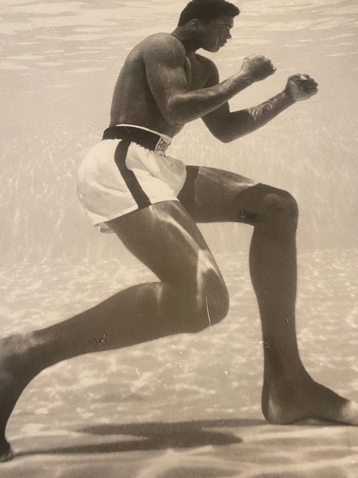Prachtige vintage plaat poster mohammed ali, houten lijst, Ophalen, Minder dan 50 cm, Foto of Poster
