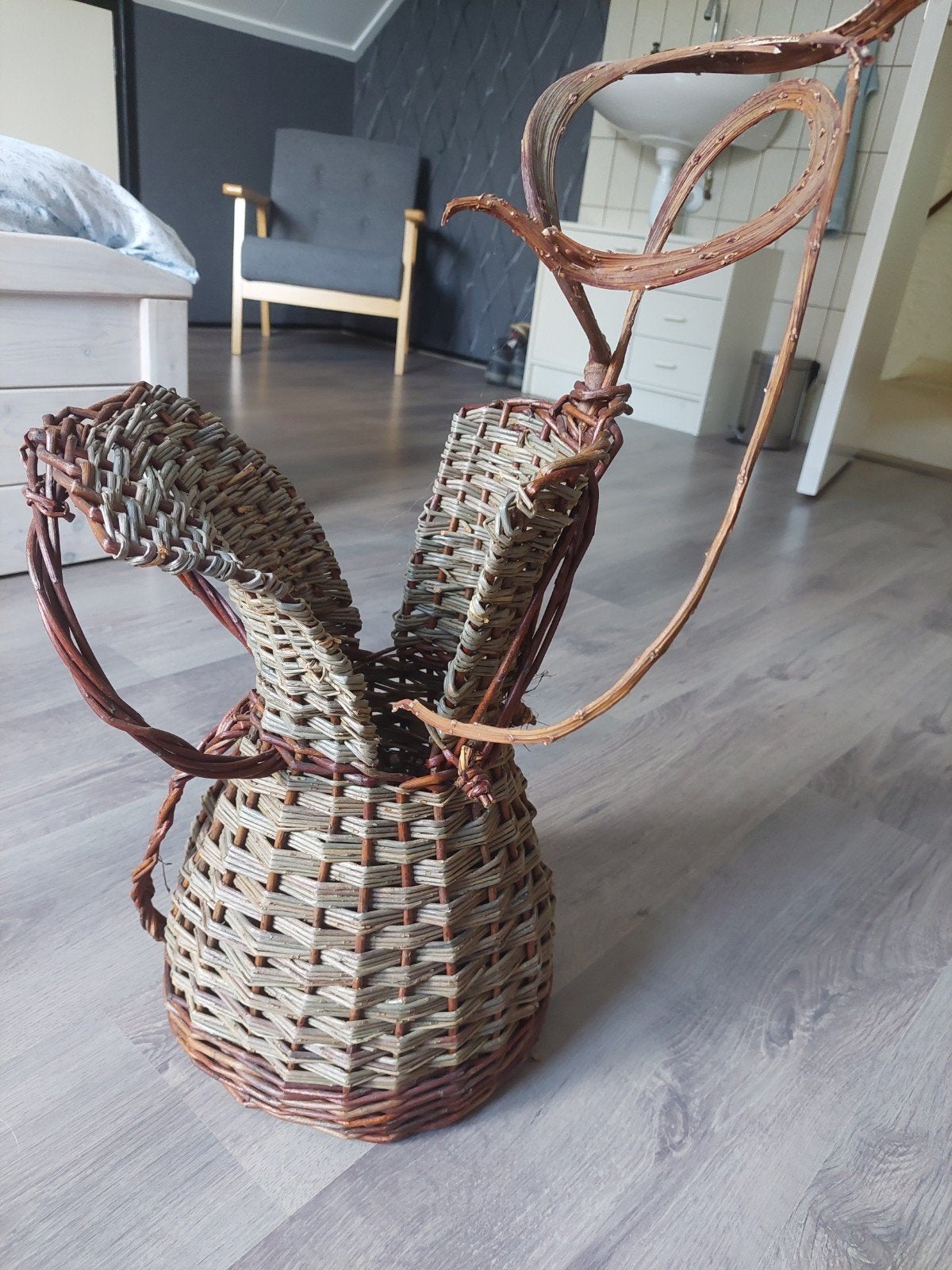 Unieke handgemaakte mand van wilgentenen, Ophalen, Gebruikt, Rond