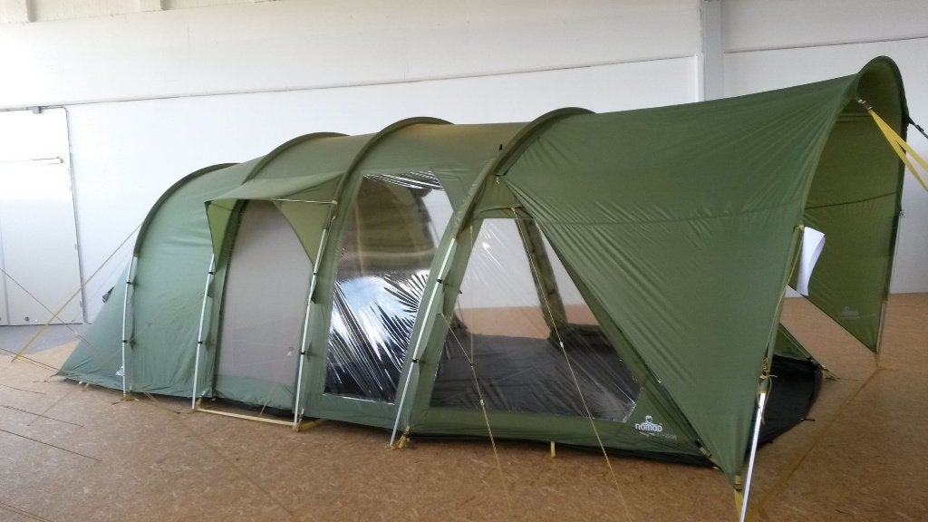 Nomad Dogon 4+2 tunneltent te koop, Ophalen, Gebruikt, Tot en met 6