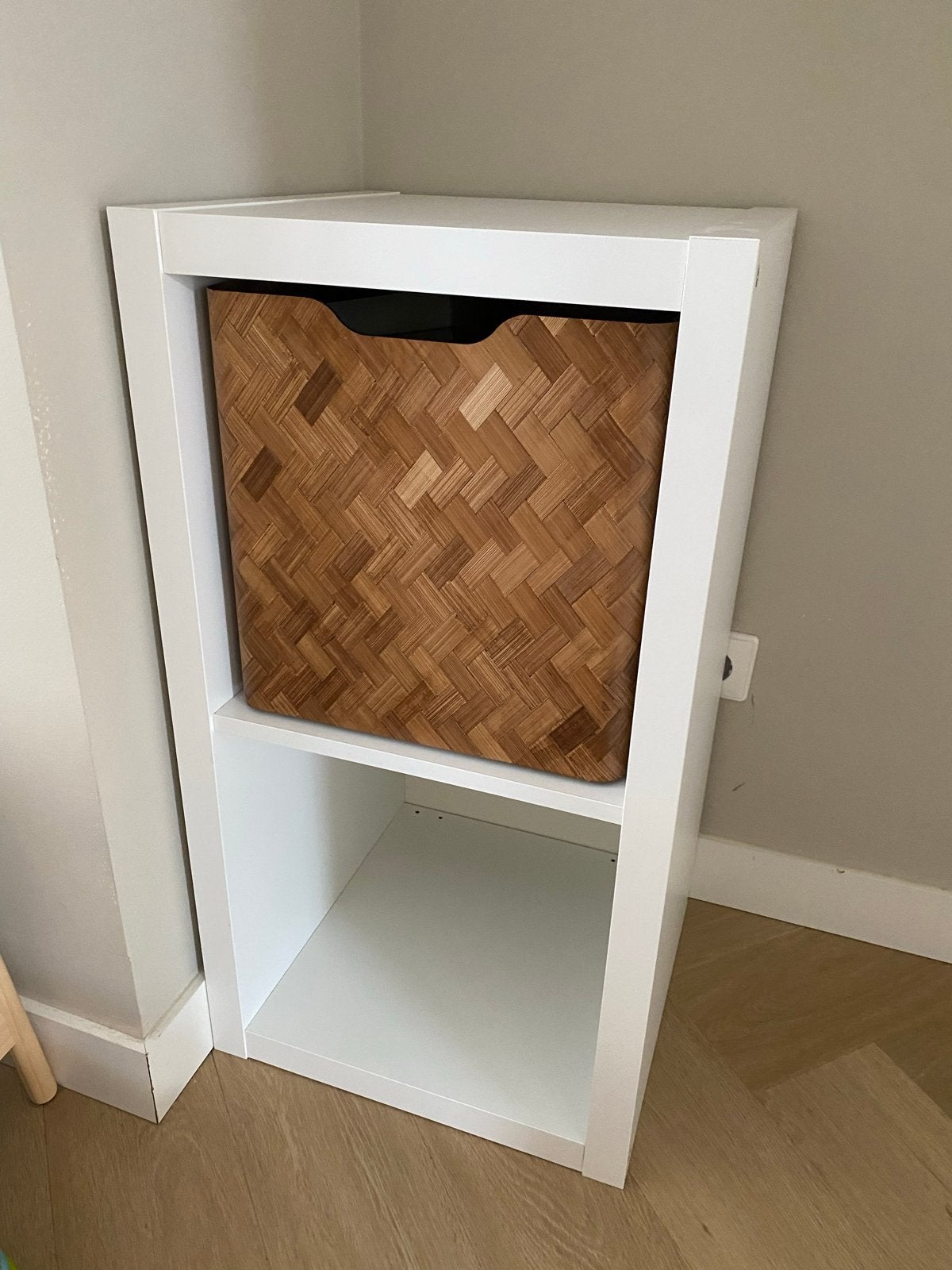 Nieuw!! IKEA Kallax kast met Bullig opbergdoos, Ophalen, Met plank(en), Minder dan 50 cm, Gebruikt