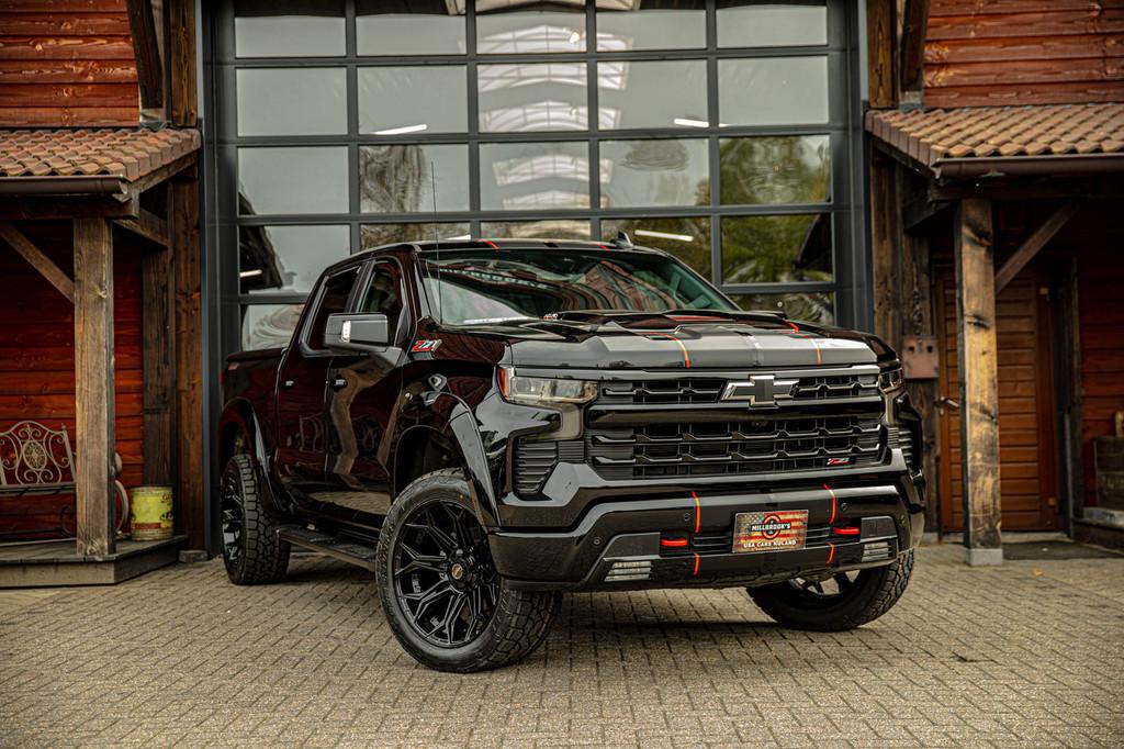 Chevrolet Silverado Z71 Trailboss widebody LPG Bedcover in k, Automaat, Automatische klimaatregeling, 8 cilinders, 4 stoelen