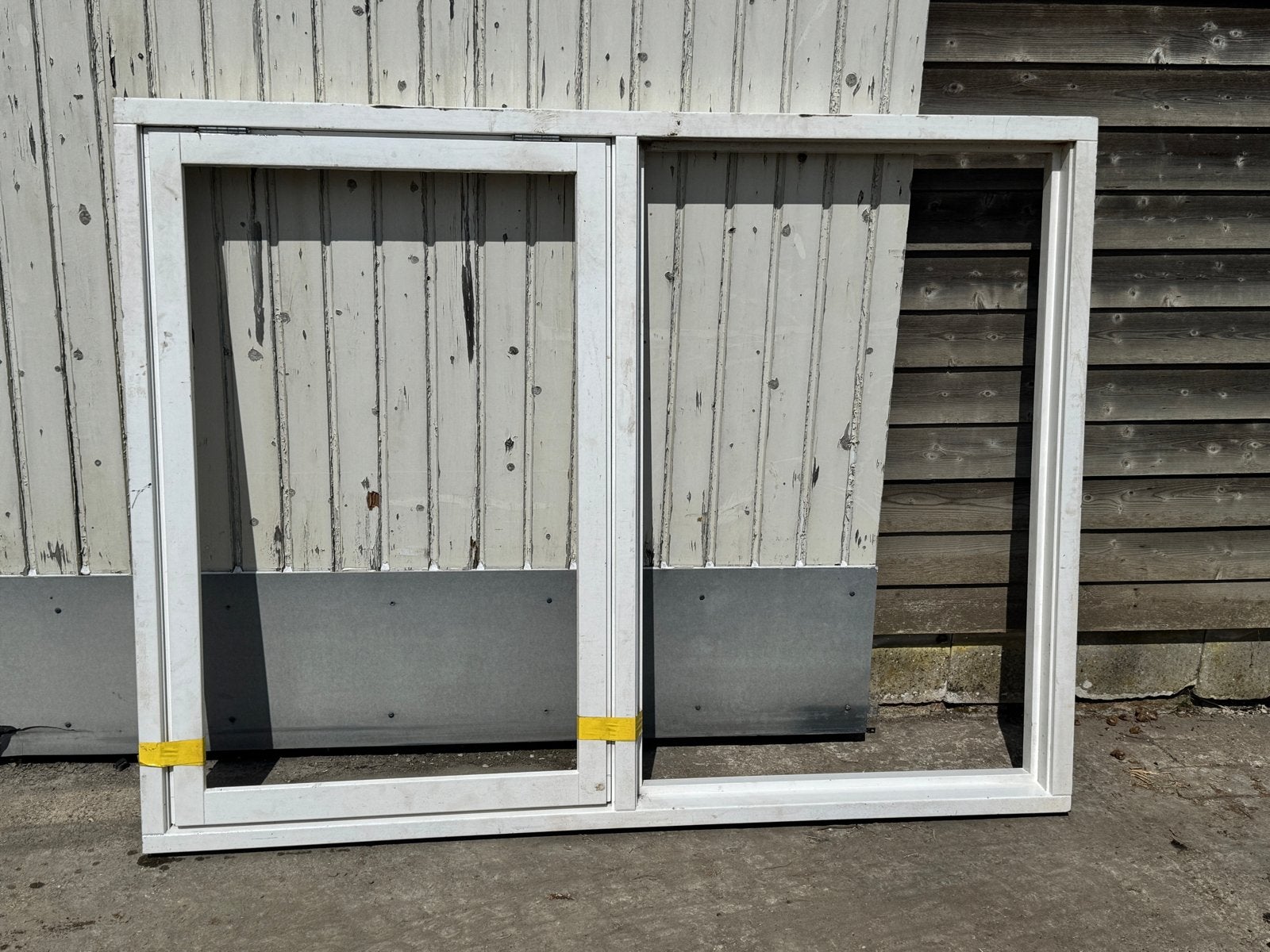 Meranti houten kozijn met uitzetraam - 1990x1510 mm, Gebruikt, 120 cm of meer, Overige typen, Minder dan 200 cm