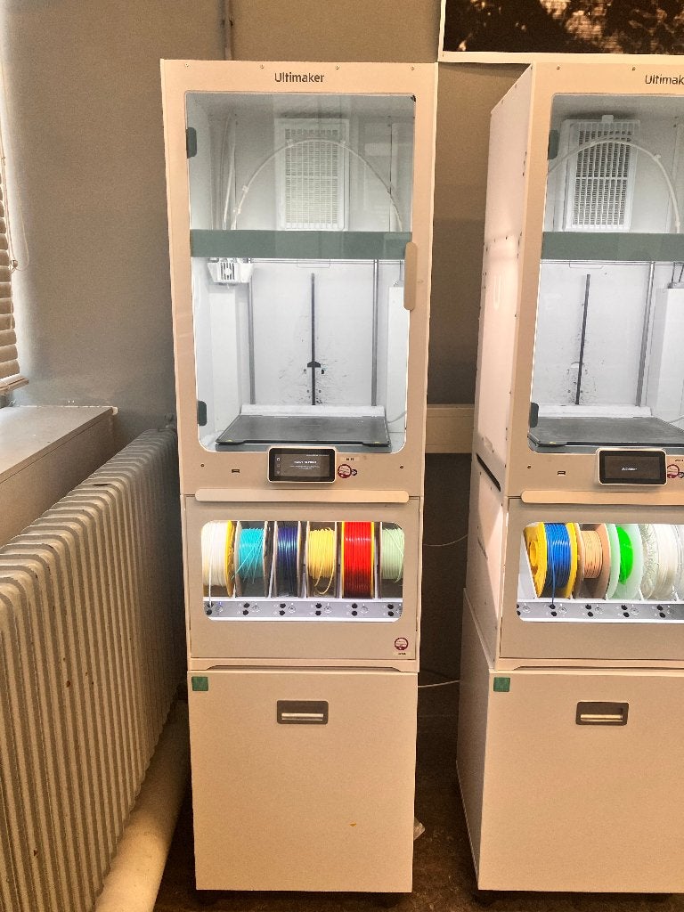 Ultimaker 3D-printer set: 3x U7, 2x U5 met Airmanager, Computers en Software, 3D Printers, Ophalen, Gebruikt, Ultimaker, Filament