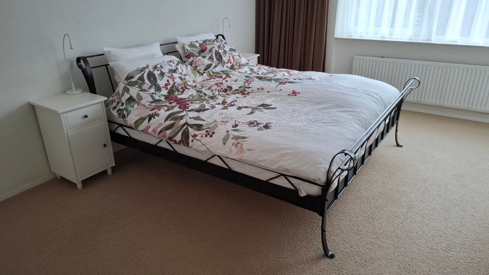 Prachtig bed in prima staat 180x200, Ophalen, Bruin, Tweepersoons, Zo goed als nieuw