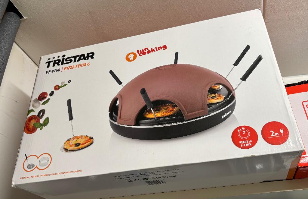 Tristar pizza 9156, Tuin en Terras, Pizzaovens, Nieuw, Ophalen of Verzenden