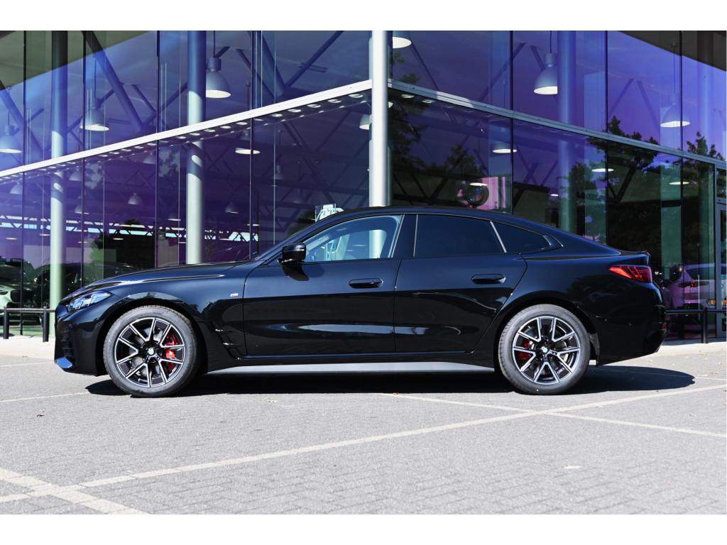 BMW 4 Serie Gran Coupé 420i M Sport Automaat / Comfort Acce, Auto's, 1998 cc, Met garantie (alle), Zwart, Bedrijf