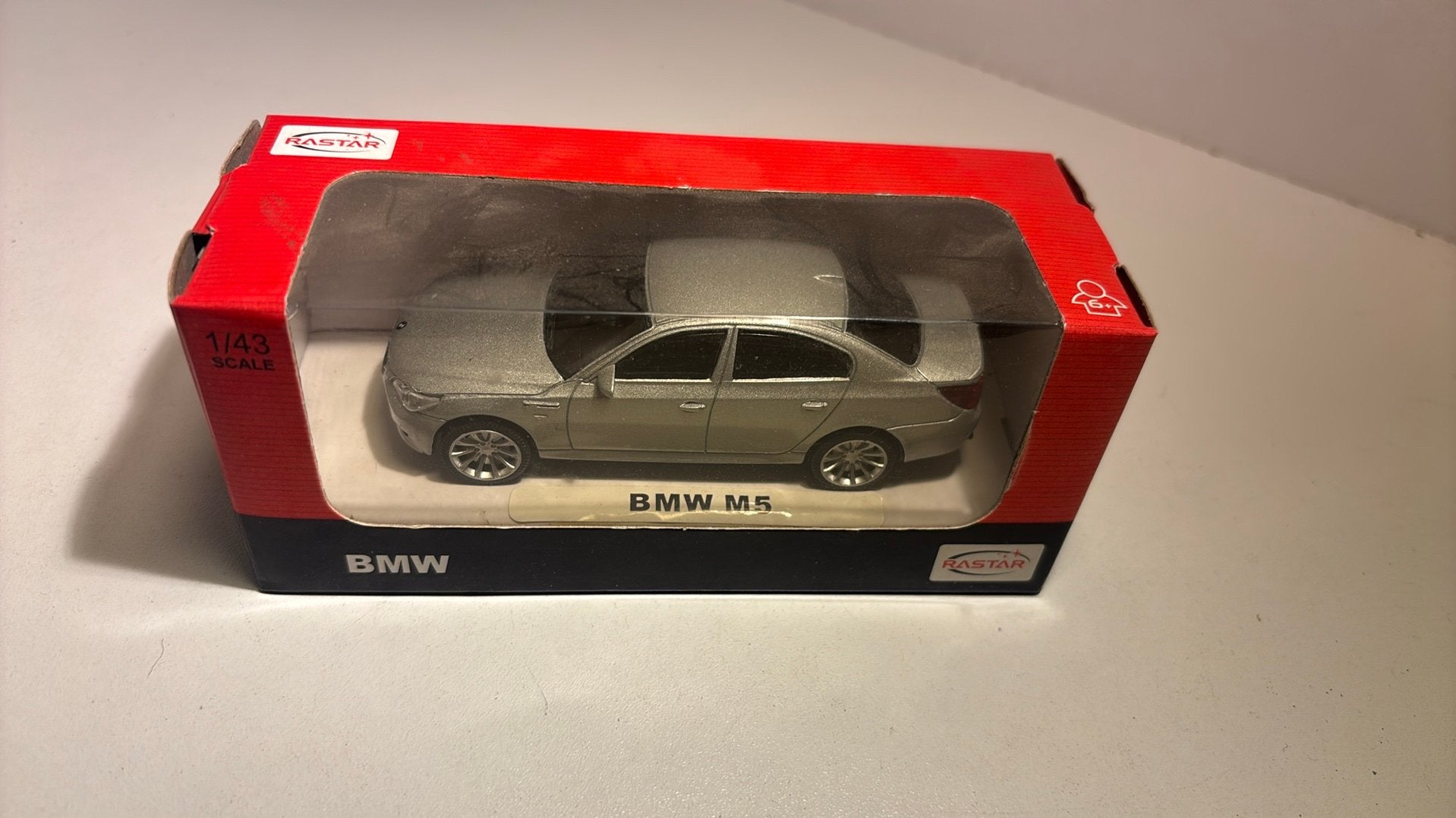 Bmw m5 rastar 1.43, Overige merken, Auto, Ophalen of Verzenden, A