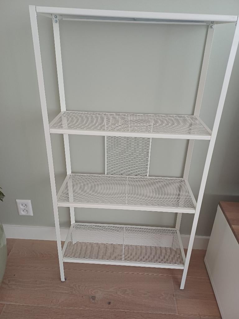 Wit rekje , stelling ikea, Ophalen, Zo goed als nieuw