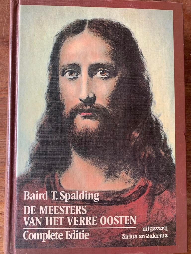 Meesters uit het verre oosten, Ophalen of Verzenden, Gelezen, Overige typen